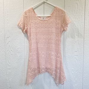 Shannon Ford New York Lace Top, Sharkbite hem Top, Lace shirt